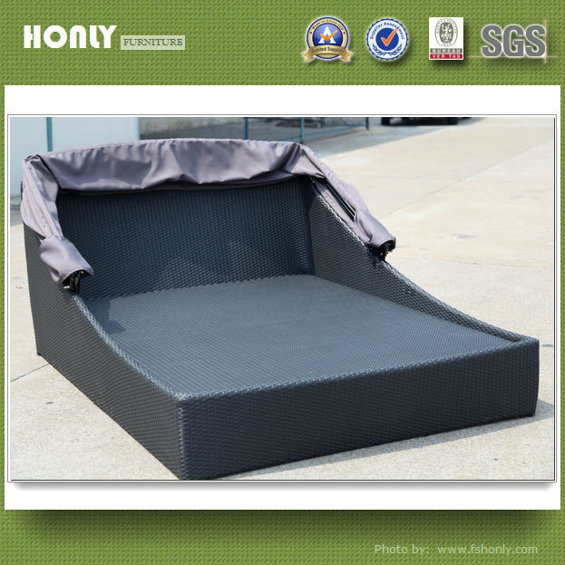 Outdoor furniture daybed garden rattan daybed with canopy