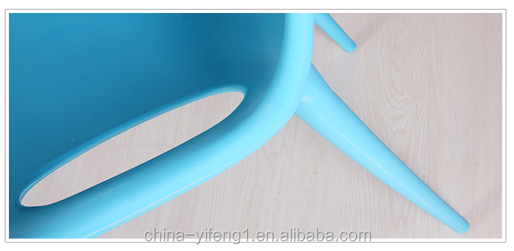 カラフルなプラスチック宴会のスタッキング椅子使用仕入れ・メーカー・工場