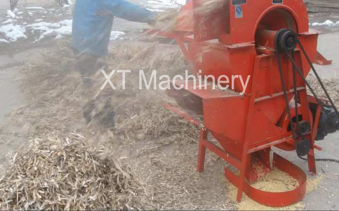 5.5kw 8hp 1600キログラム/時間小さな多機能トウモロコシ脱穀仕入れ・メーカー・工場