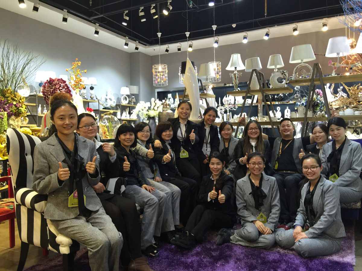 Guangzhou worldlive home decoration firm ceramic,resin crafts