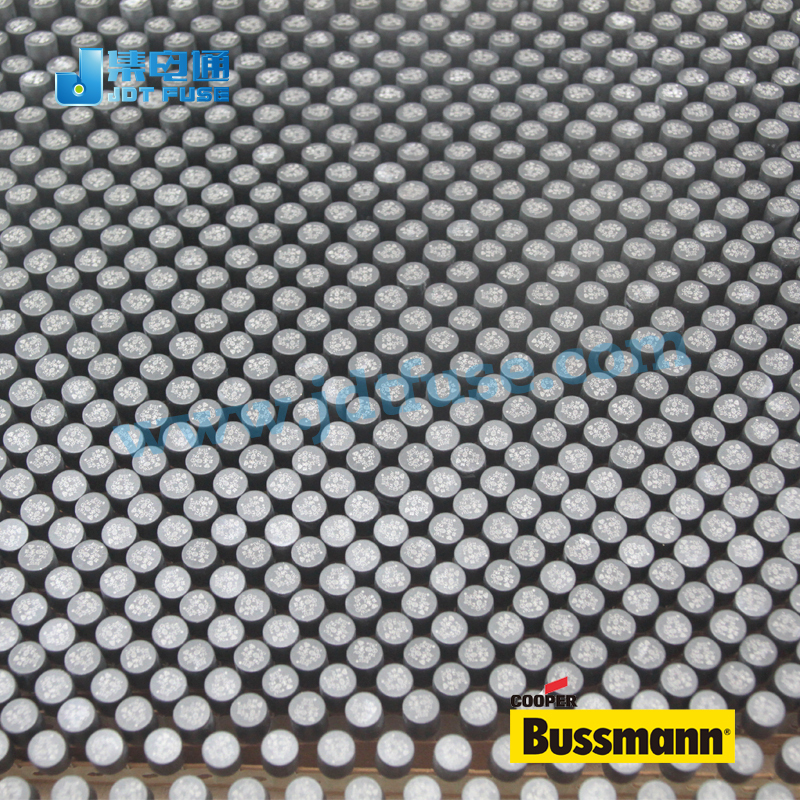 BussmannヒューズSR-5H-4A-AP t4a 250ボルトミニチュアヒューズ仕入れ・メーカー・工場