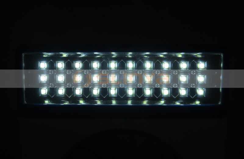 ポータブルテーブルライトとファンデュアル使用懐中電灯付きソーラーledテーブルランプの光仕入れ・メーカー・工場