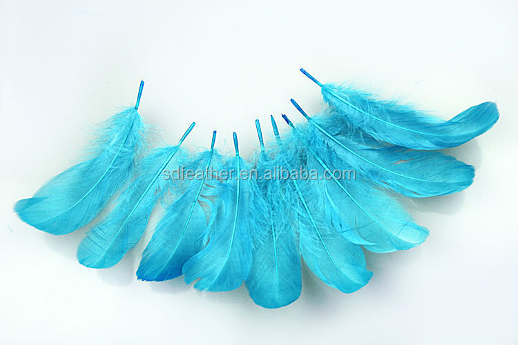 安いdiy1020cmのガチョウの羽の染めライトブルー仕入れ・メーカー・工場
