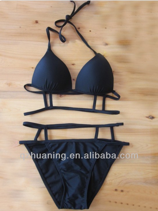 2014_young_girls_micro_brazilian_black_bikini (1).jpg