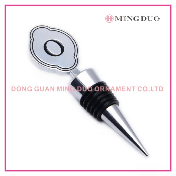 making cheap red wine bottle stoppers with engraved lettle O