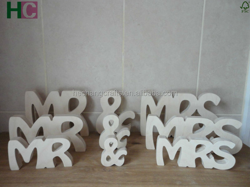 2015熱い販売の木製の手紙木製のアルファベット文字のmdf白い木製lettermr・ミセス仕入れ・メーカー・工場