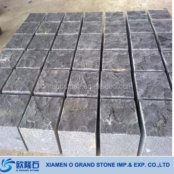Bluestone cobblestone top natural cleft rest sides sawn cut.jpg