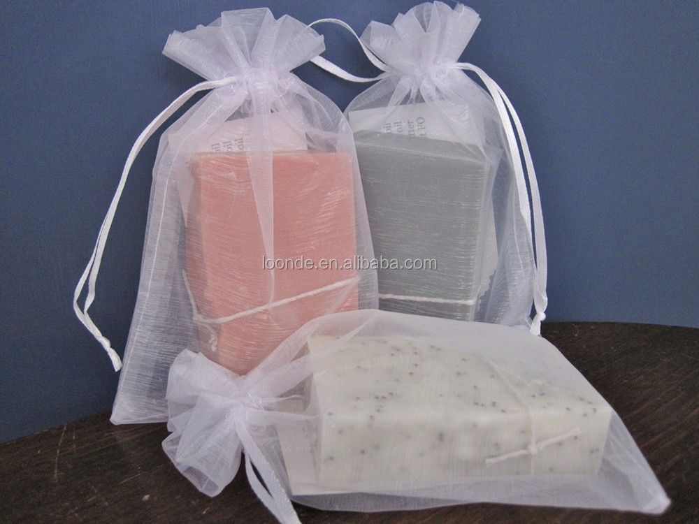 organza gift wrap bag (2).jpg