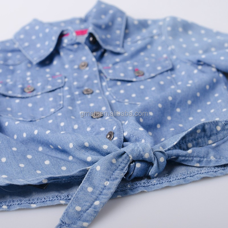 ライトブルー色デニムドットが印刷されたソフトベビーの女の子のシャツ仕入れ・メーカー・工場