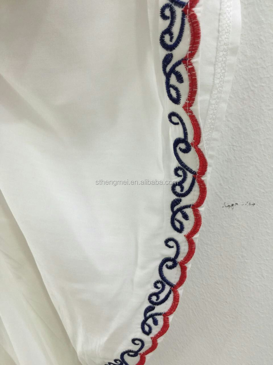 現代のカジュアルスタイル緩い刺繍デザイン女性トップス仕入れ・メーカー・工場