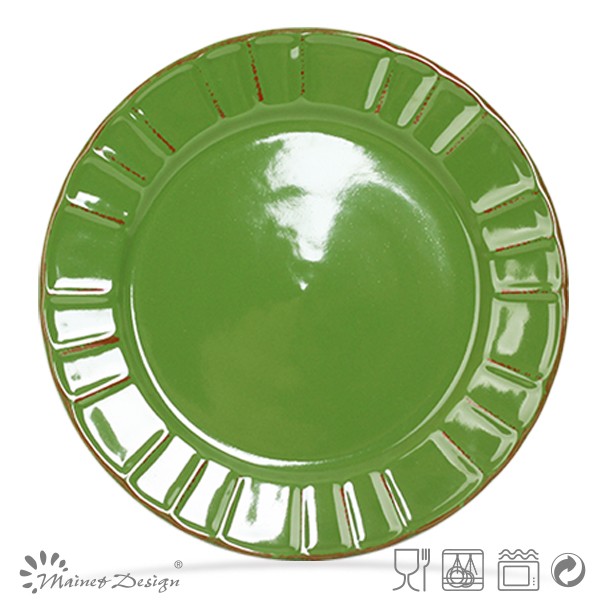緑の優雅なラウンドセラミック陶器のディナープレートをエンボスで茶色のブラシ仕入れ・メーカー・工場