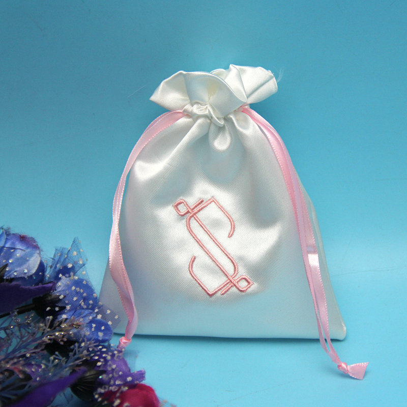 Factory price Hande made Colorful Satin Embroidery Gift Pouches