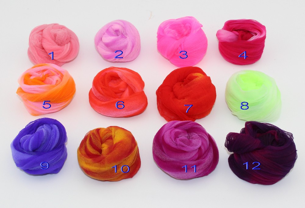 Details about   144Pcs Artificial Flowers Mini Foam Roses with stem Wedding Bouquet Decor 2.5cm 