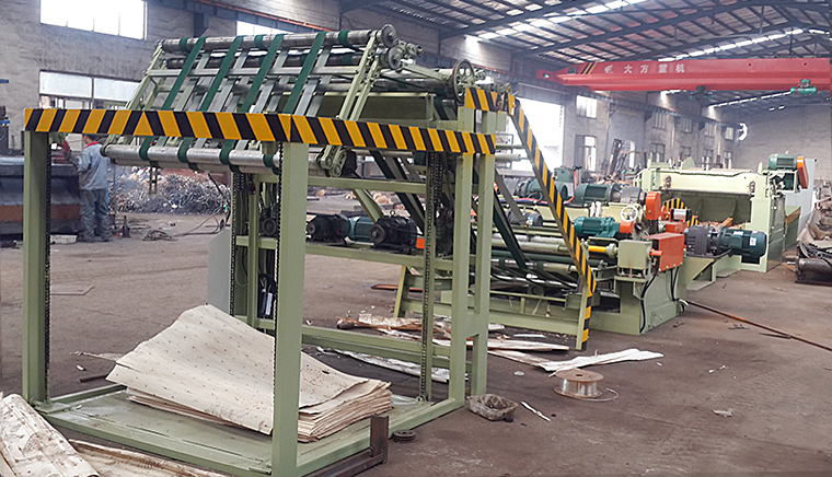 Tianhe 4ft and 8ft wood veneer peeling machine/spindleless veneer peeling machine