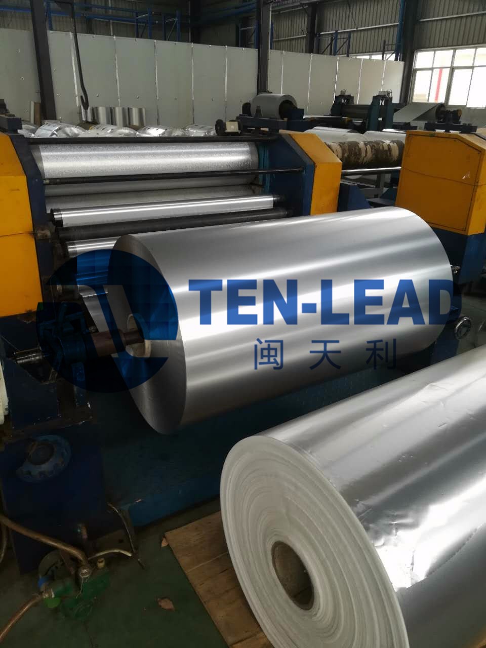 Machine for aluminum foil embossing (3)