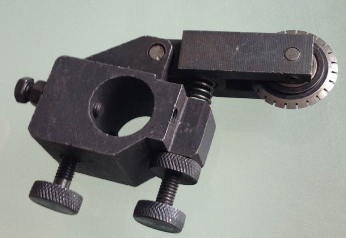 perforating wheel.jpg