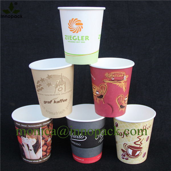 カスタム印刷された紙のコーヒーカップ、 使い捨ての紙のコーヒーカップ蓋つきの仕入れ・メーカー・工場