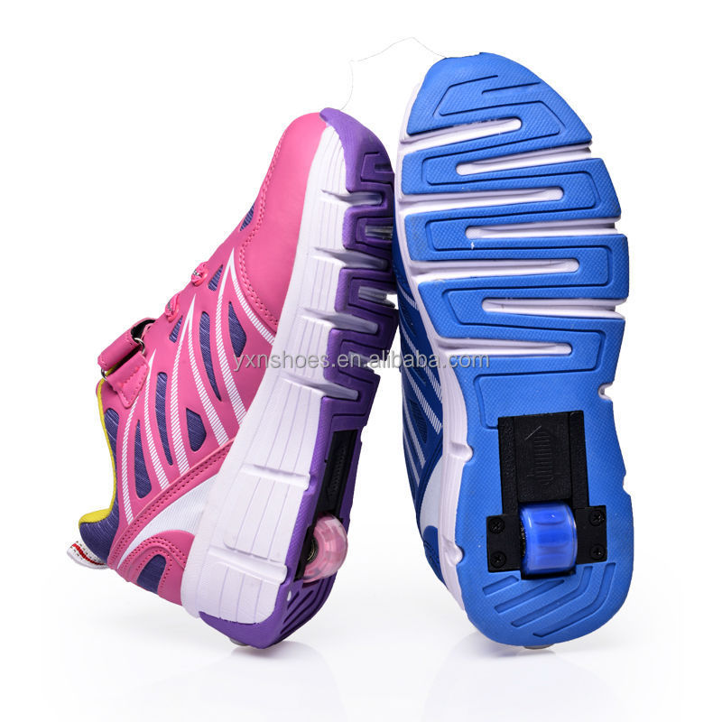 chaussures à roulettes pour garçon