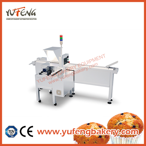 YUFENG CE Proved Automatic Horizontal Swiss Roll Cake Egg Roll Chocolate Cream Filling Machine