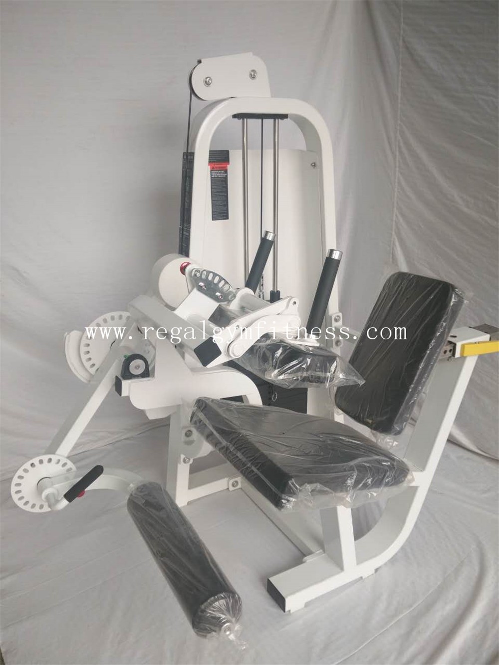 fitness equipment 15.12.2232.jpg