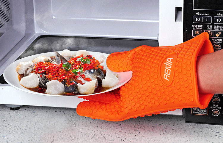 glove-1b1