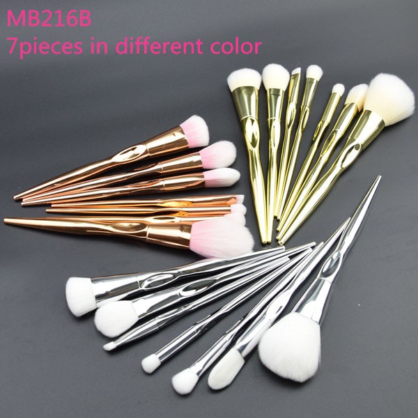 MB216B.jpg