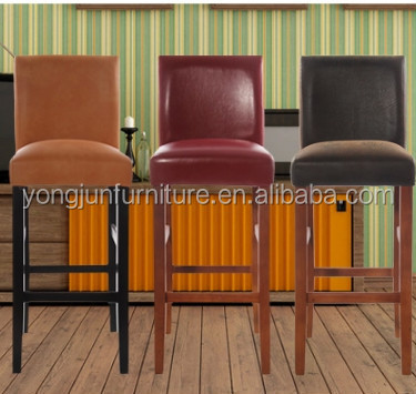ヨーロッパスタイルの木製バースツール/固体木製フレーム安い使用される販売のためのモダンなバーの椅子仕入れ・メーカー・工場