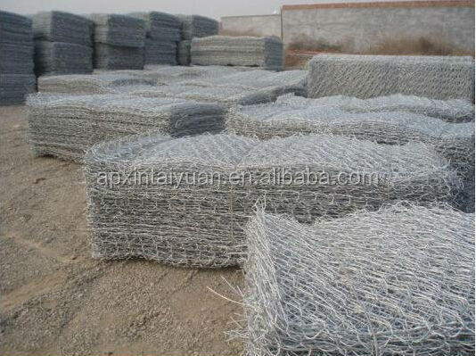 Hot-dipped galvanized or PVC coated high quality china factory hexagonal chicken cage netting Welded Gabion Box