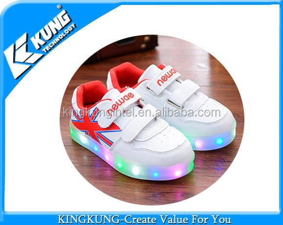 High Quality Kids Children LED Shoes Light Shoes In Wholesale