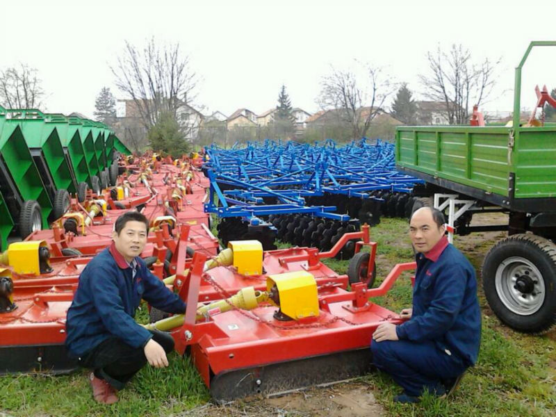 Technicians in Bosnia and Herzegovina 1.jpg