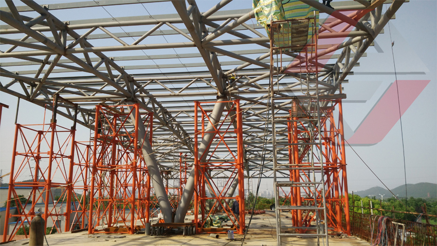 Devoted exclusively to steel structural pipe truss building