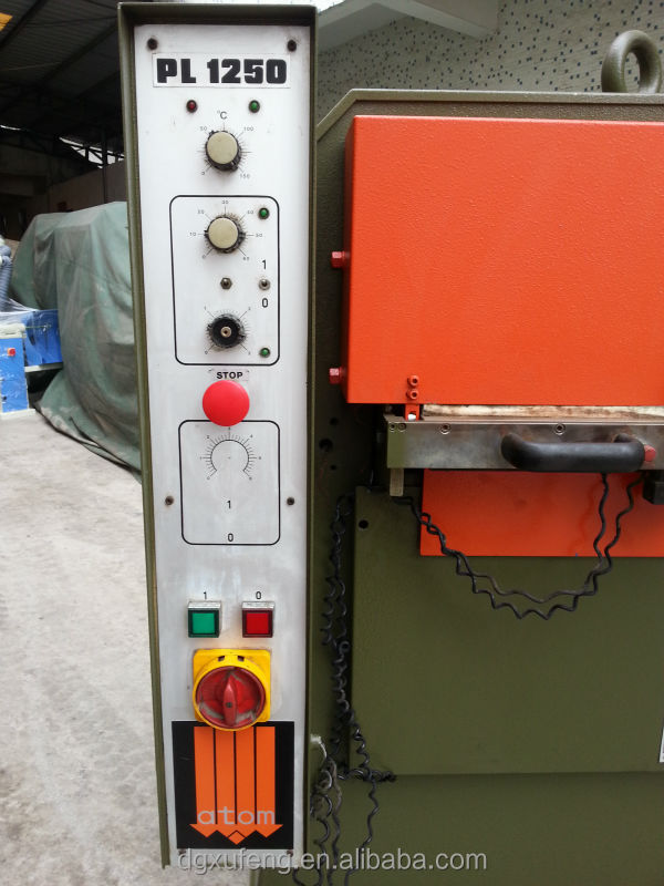 イタリアの原子油圧プレス機をエンボス加工革のバッグの革に使用され仕入れ・メーカー・工場