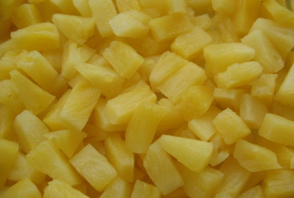 canned pineapple cube 5.jpg
