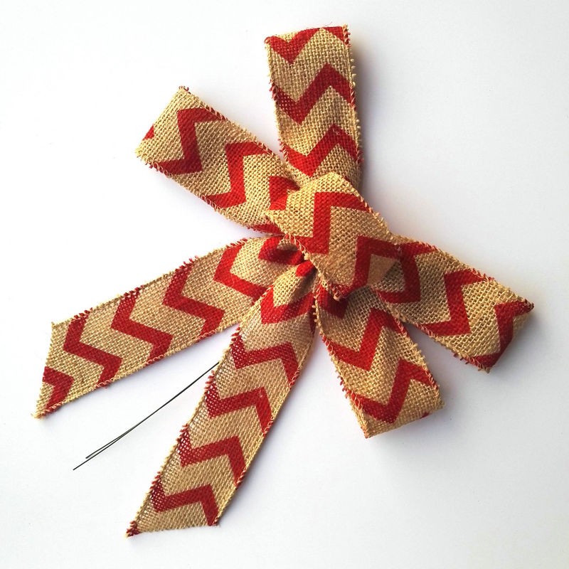 burlap bow tie..jpg