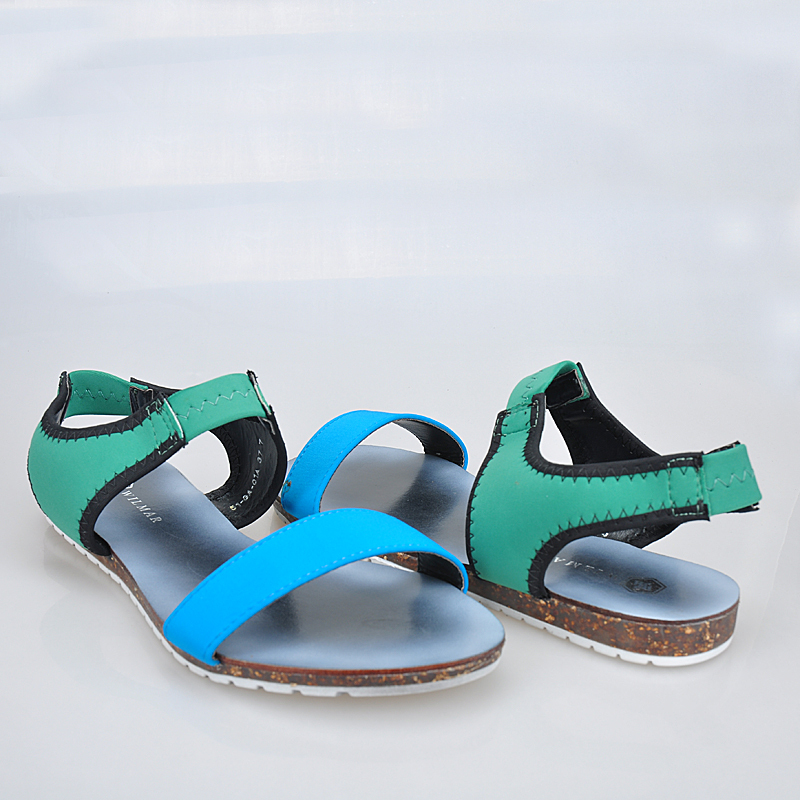 レディースファンシーフラット2015sandle20152015女性のサンダルの靴女性サンダル新しいスタイル仕入れ・メーカー・工場