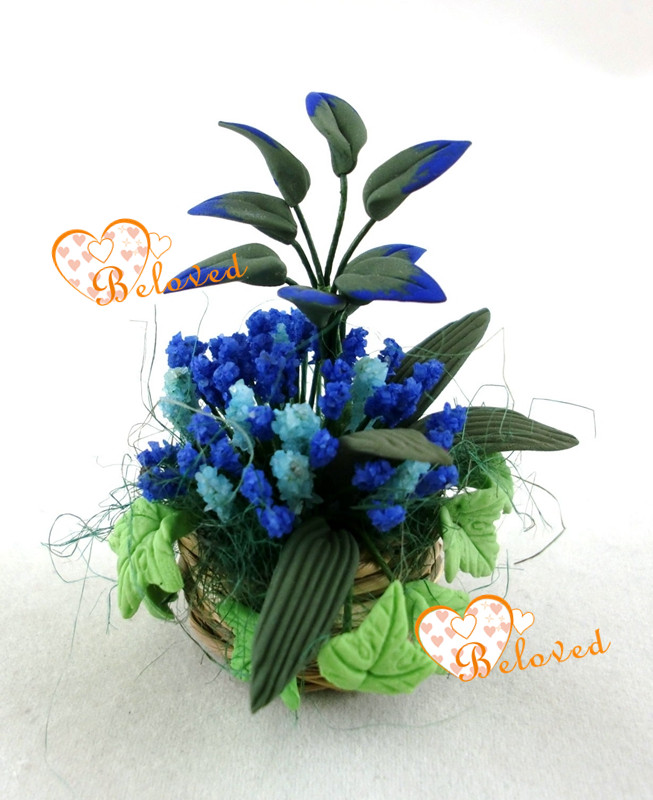 ミニチュアドールハウスの庭の花や植物でいっぱいのかご問屋・仕入れ・卸・卸売り
