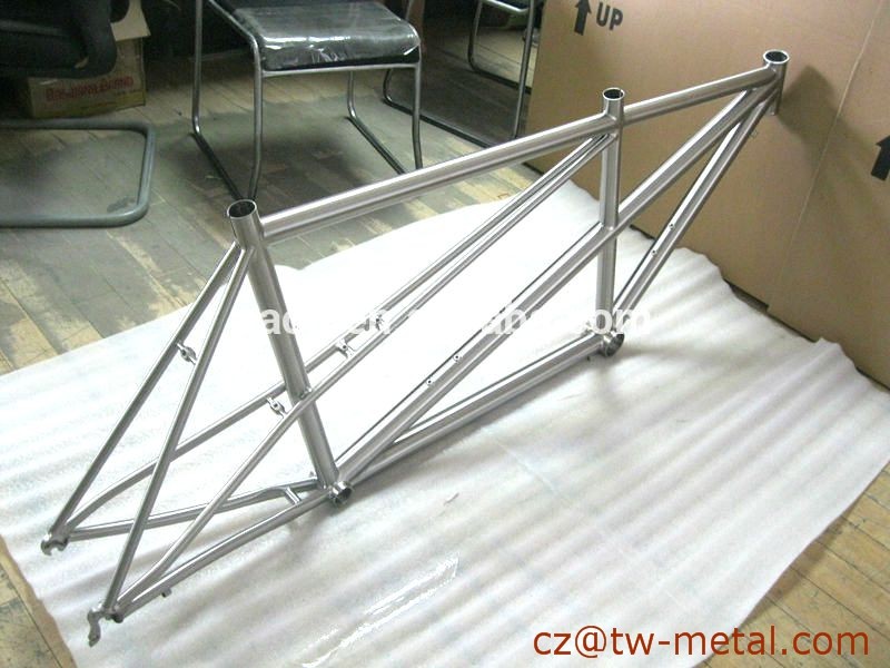 a02.jpg