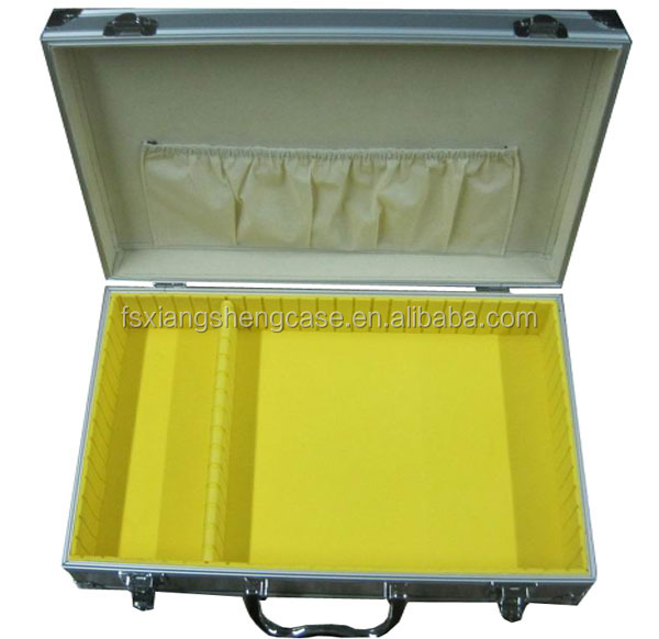 new Tool Case Aluminum travel case with compartments,me<em></em>tal material box Package Hand tools case問屋・仕入れ・卸・卸売り