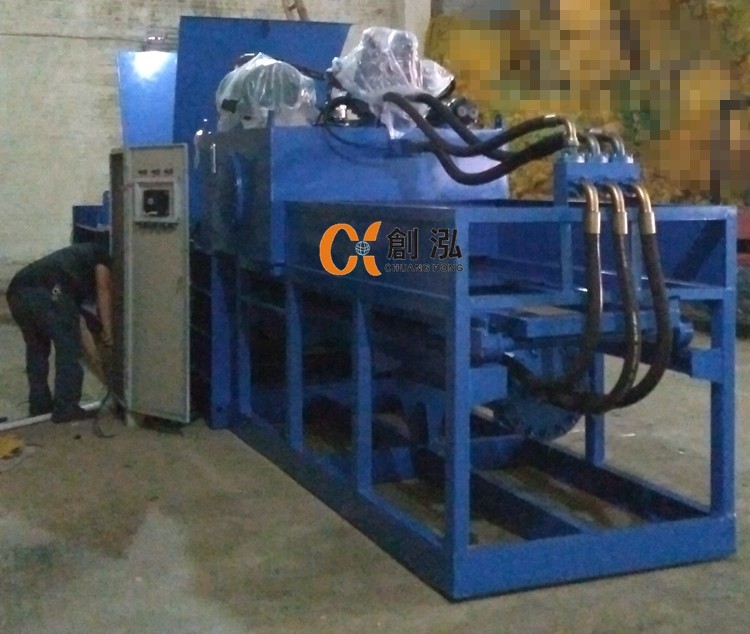 chuanghong sponge machine 14.jpg
