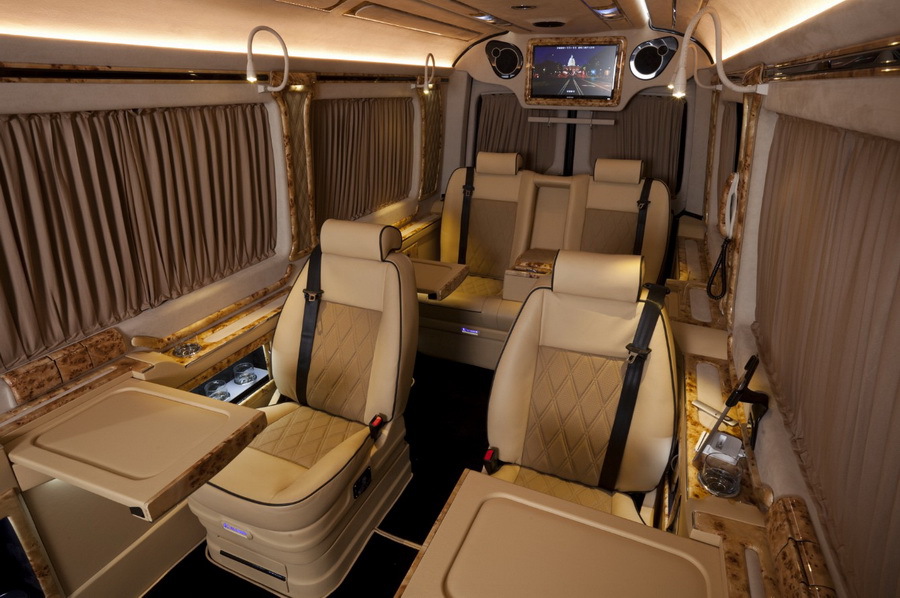 Sprinter_long_luxury3.jpg