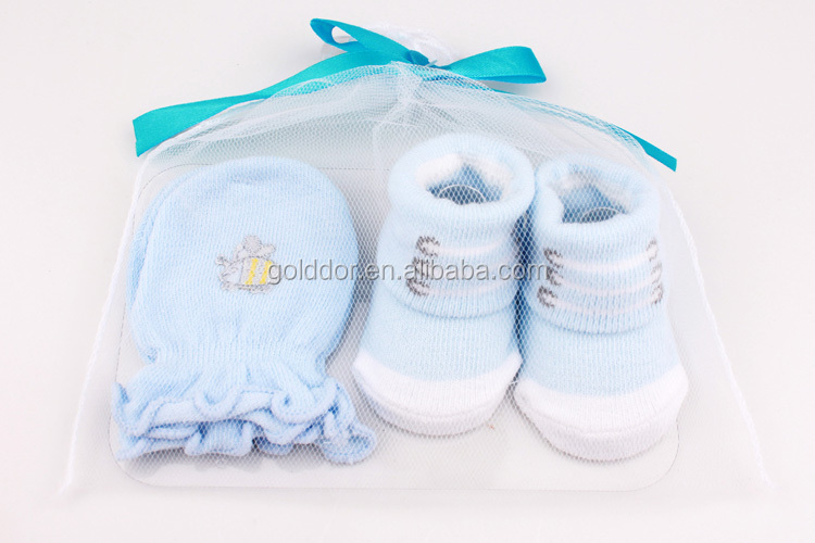 現物の卸売ベビーミトンセットsocks+cotton乳児の赤ちゃんの新生児ベビーミトン手袋問屋・仕入れ・卸・卸売り