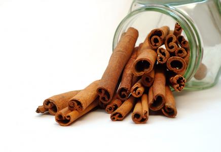 Top quality low price cinnamon bark extract powder price,cinnamon bark powder with 98% cinnamyl aldehyde