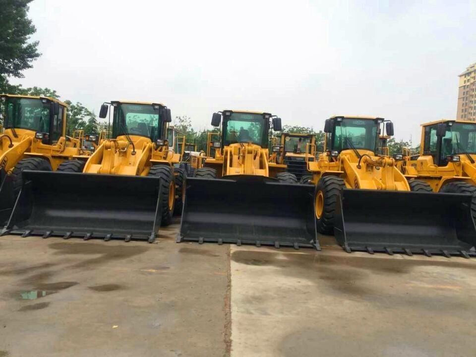 Lovolローダー付きトレーラー建設機使用ホイールローダーFL933仕入れ・メーカー・工場