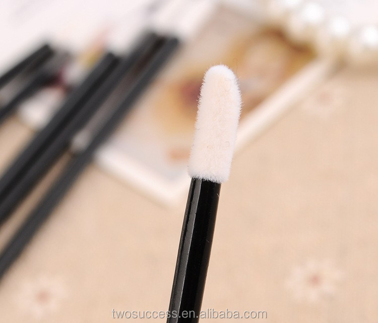 Disposable lip brush (5).jpg