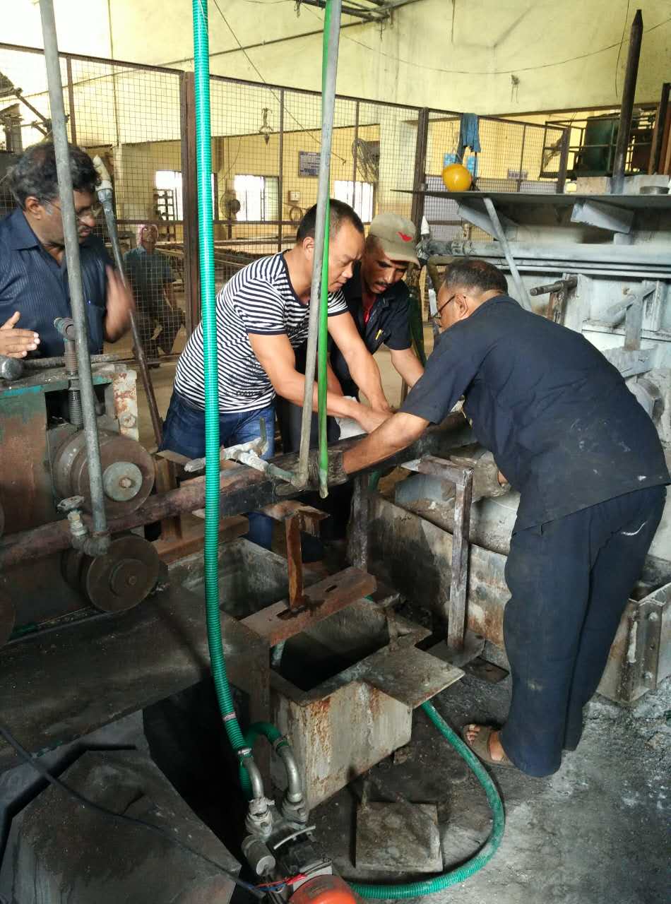 自動のための真鍮の留め具の鍛造機仕入れ・メーカー・工場