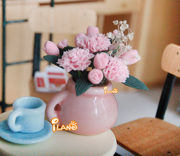 ミニ人形の家にカーネーションピンクの花瓶の花ピンクのop031b粘土の花問屋・仕入れ・卸・卸売り