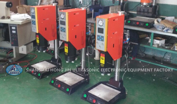 Ultrasonic plastic welding machine Details (24)