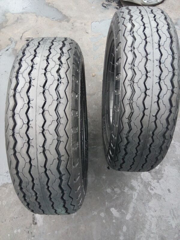 TRAILER TIRES 8.75-16.5.jpg