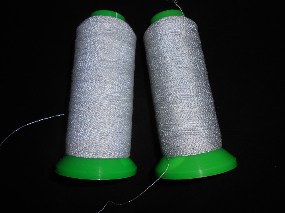 reflective embroidery yarn flash.jpg