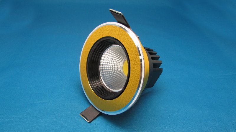 新製品のための最もよい価格2014年cct3000-6500kキッチン天井ledスポットライト仕入れ・メーカー・工場